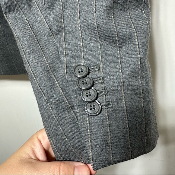 Brook Brothers 346 Wool Gray Pinstripe Blazer - Picture 3 of 5